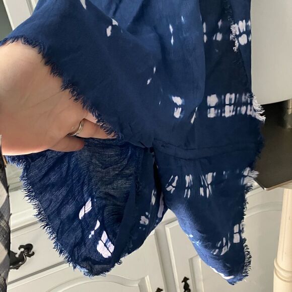 Blue & White Wrap One Size - Picture 4 of 4